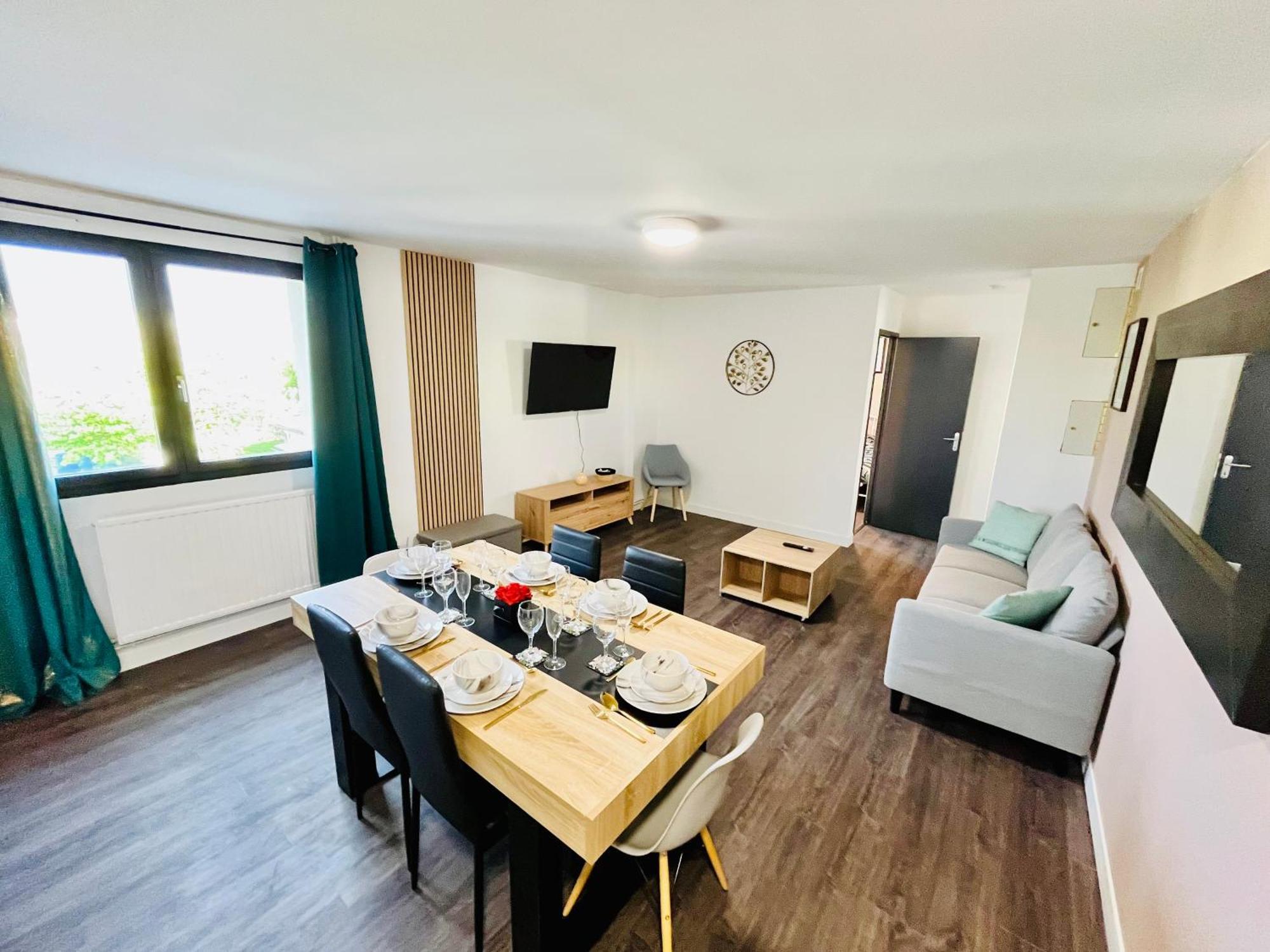 Home Family Duplex Talange Экстерьер фото